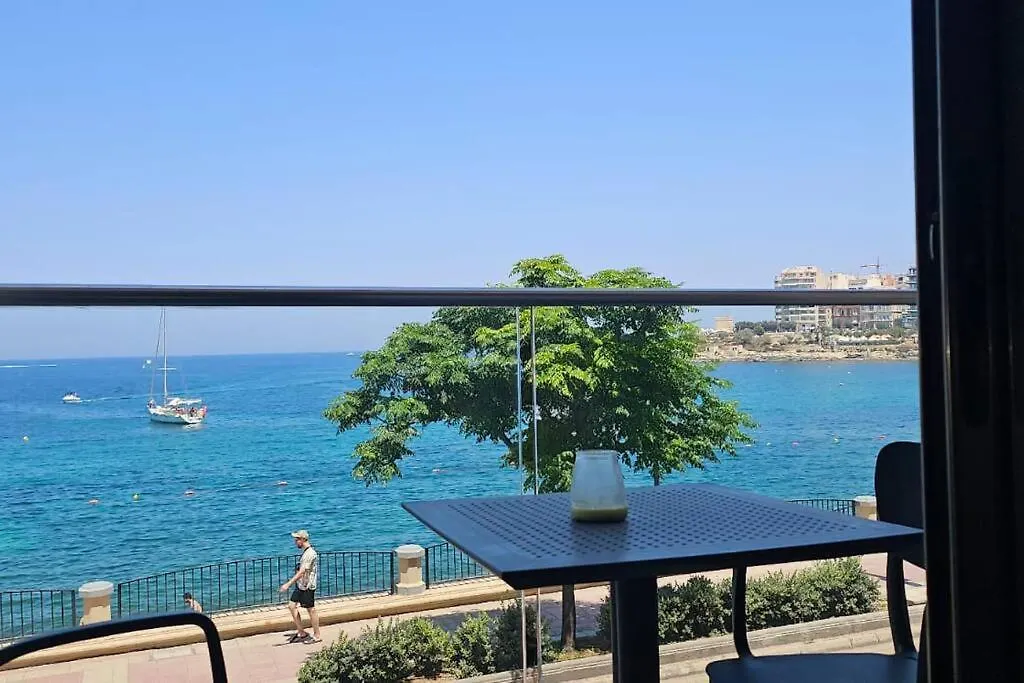 Stunning Seaview Apartment By Spinola Bay Saint Julian's