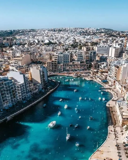 Stunning Seaview Apartment By Spinola Bay Saint Julian's